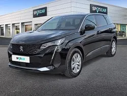 Czarny Używany 2024 Peugeot 5008 Active Minivan | 126 900 zł (Dość drogi)