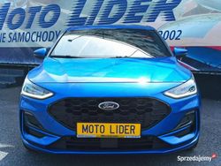 Niebieski Używany 2022 Ford Focus ST-Line Hatchback | 59 900 zł (Dobra cena)