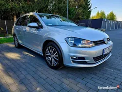 Srebrny Używany 2016 VW Golf VII Kombi | 39 900 zł (Dość drogi)