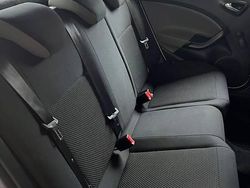 Biały Używany 2016 Seat Ibiza Hatchback | 33 000 zł (Uczciwa cena)