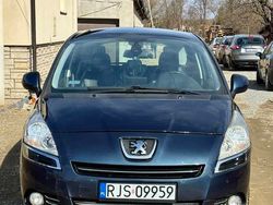 Używany 2011 Peugeot 5008 Minivan | 17 900 zł (Uczciwa cena)