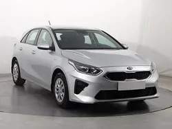 Srebrny Używany 2018 Kia Ceed 2 Hatchback | 47 999 zł (Uczciwa cena)