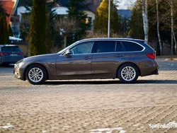 Brązowy Używany 2013 BMW 320 Sport Line Sedan/Limuzyna | 49 999 zł (Dobra cena)