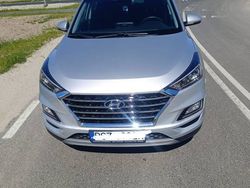 Srebrny Używany 2019 Hyundai Tucson SUV | 77 000 zł (Uczciwa cena)