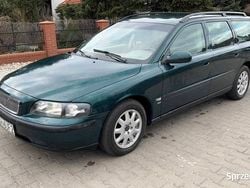 Zielony Używany 2001 Volvo V70 Kombi | 8400 zł (Drogi)
