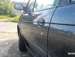 Grafitowy Używany 2001 Renault Scénic Minivan | 3200 zł