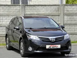Czarny (metalik) Używany 2013 Toyota Avensis Kombi | 43 900 zł (Uczciwa cena)