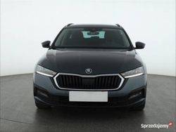 Szary Używany 2020 Skoda Octavia Kombi | 71 499 zł (Uczciwa cena)