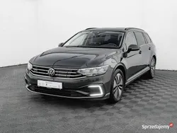 Szary Używany 2021 VW Passat Kombi | 77 900 zł