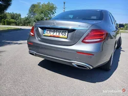 Używany 2017 Mercedes E220 | 99 500 zł (Dobra cena)
