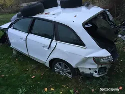 Biały Używany 2010 Audi A4 S-Line Kombi | 2900 zł