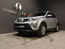 Srebrny Używany 2014 Toyota RAV4 SUV | 52 400 zł (Dobra cena)