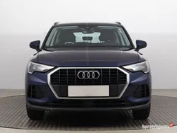 Niebieski Używany 2022 Audi Q3 SUV | 119 999 zł (Uczciwa cena)