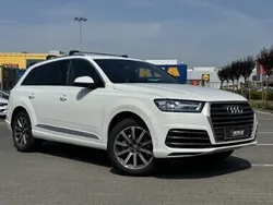 Biały Używany 2017 Audi Q7 Premium SUV | 108 700 zł