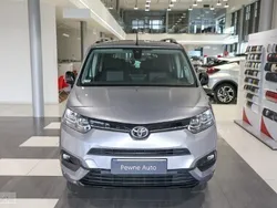Szary Używany 2022 Toyota Proace Verso City Kombi | 129 850 zł