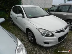 Biały Używany 2010 Hyundai i30 Hatchback | 18 900 zł (Uczciwa cena)