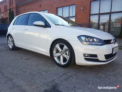 Biały Używany 2013 VW Golf VII Highline Hatchback | 41 900 zł (Uczciwa cena)