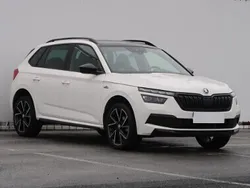 Biały Używany 2023 Skoda Kamiq SUV | 109 999 zł (Uczciwa cena)