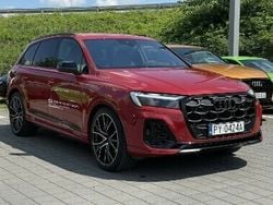 Czerwony Używany 2024 Audi Q7 S-Line SUV | 415 900 zł