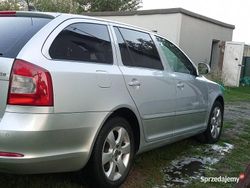 Srebrny Używany 2009 Skoda Octavia Kombi | 8500 zł (Uczciwa cena)