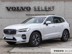 Biały Używany 2025 Volvo XC60 SUV | 209 900 zł (Dobra cena)
