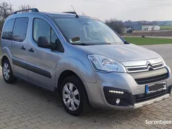 Używany 2017 Citroën Berlingo Minivan | 53 900 zł (Drogi)