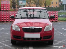 Czerwony Używany 2008 Skoda Fabia Hatchback | 10 999 zł (Dobra cena)