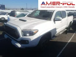 Biały Używany 2016 Toyota Tacoma Pickup | 98 000 zł