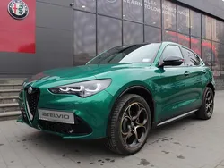 Lakier specjalny zielony montreal green Nowe 2025 Alfa Romeo Stelvio SUV | 259 900 zł