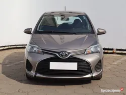Szary Używany 2015 Toyota Yaris Hatchback | 34 999 zł (Uczciwa cena)