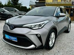 Szary Używany 2020 Toyota C-HR SUV | 75 900 zł