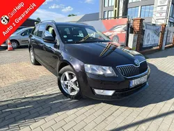 Czarny Używany 2016 Skoda Octavia Kombi | 44 800 zł (Dość drogi)