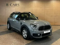Szary (metalik) Używany 2018 Mini Countryman SUV | 79 900 zł (Uczciwa cena)