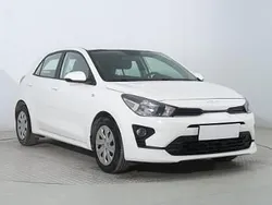 Biały Używany 2022 Kia Rio 2 Hatchback | 53 999 zł (Uczciwa cena)