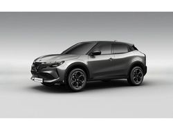 Lakier metalizowany szary z czarnym dachem scala Nowe 2025 Alfa Romeo Junior SUV | 148 261 zł