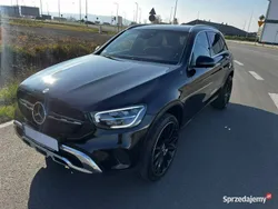 Czarny Używany 2020 Mercedes GLC300 AMG SUV | 159 900 zł