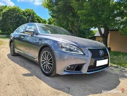 Szary Używany 2014 Lexus LS600h Sport Line Sedan/Limuzyna | 122 450 zł