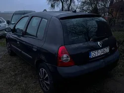 Czarny Używany 2001 Renault Clio II Hatchback | 3750 zł (Dobra cena)