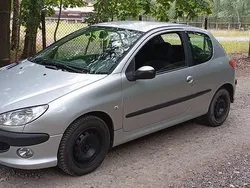 Srebrny Używany 2006 Peugeot 206 Coupe | 3000 zł