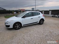 Biały Używany 2013 Renault Mégane III Hatchback | 25 500 zł (Uczciwa cena)