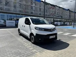 Biały Używany 2017 Toyota Proace Van | 49 500 zł