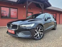 Czarny Używany 2009 Volvo V60 Momentum Kombi | 89 900 zł