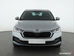 Srebrny Używany 2022 Skoda Octavia Kombi | 74 999 zł (Uczciwa cena)