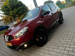 Bordowy Używany 2011 Nissan Qashqai SUV | 25 900 zł (Uczciwa cena)