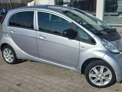 Srebrny Używany 2012 Peugeot iON Hatchback | 15 900 zł