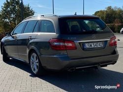 Używany 2009 Mercedes E350 Avantgarde | 31 900 zł