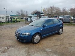 Czarny Używany 2002 Audi A3 Hatchback | 19 900 zł