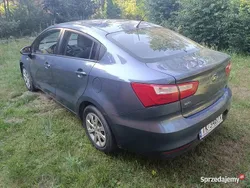 Fioletowy Używany 2015 Kia Rio 2 Sedan/Limuzyna | 28 500 zł (Uczciwa cena)