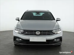 Srebrny Używany 2020 VW Passat Kombi | 96 999 zł (Drogi)