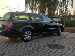Czarny Używany 2003 VW Passat Kombi | 5000 zł (Uczciwa cena)